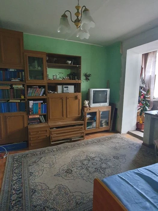 2nd apartment for sale in Voznesenovsky district, Intourist district