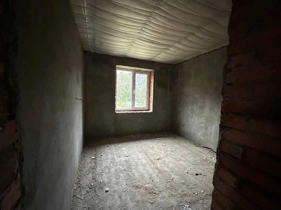 Продам трехкомнатную квартиру в г. Винница.