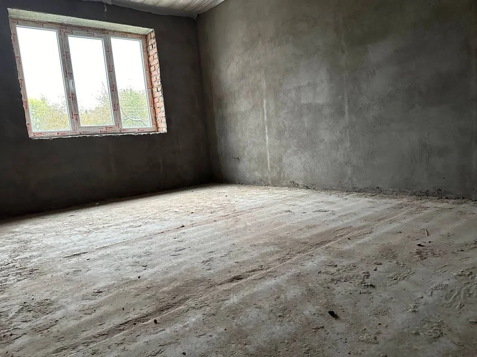 Продам трехкомнатную квартиру в г. Винница.