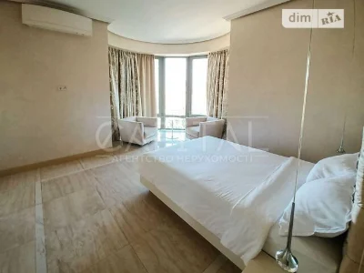 Продажа 6к квартиры 470 кв. м по ул. Назаровская 11 • ID 346