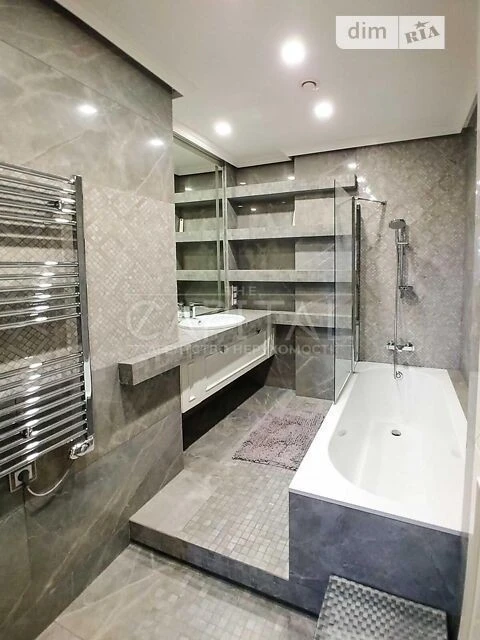 Продажа 6к квартиры 470 кв. м по ул. Назаровская 11 • ID 346