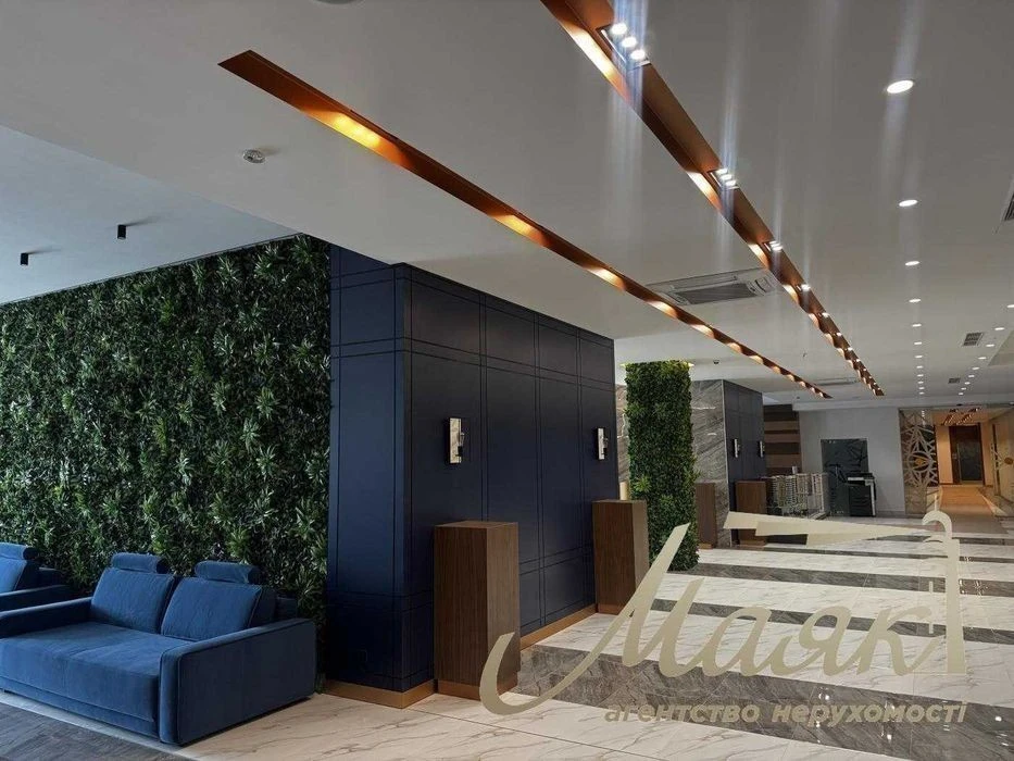 Продаж 3-к квартири в ЖК Edelweiss House, Печерськ, Дружби Н