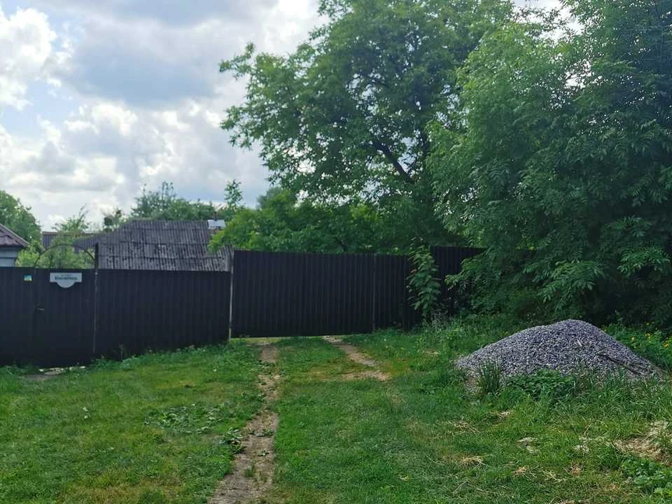 Ділянка. Полтава, Космічна вул.