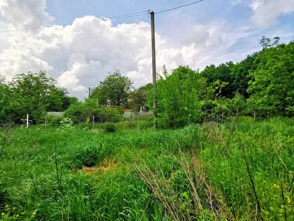 Ділянка. Полтава, Космічна вул.