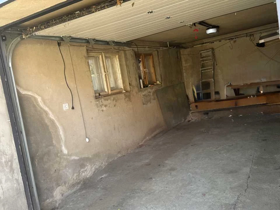 Будинок. Ужгород, Золота вул.