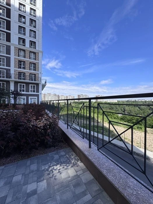 2-room apartment in New England 60m2. No commission for the buyer