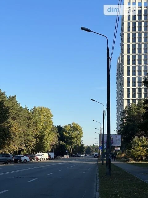 Sale of 1-room apartment 49 sq. m on Knyazya Romana Mstislavycha Street