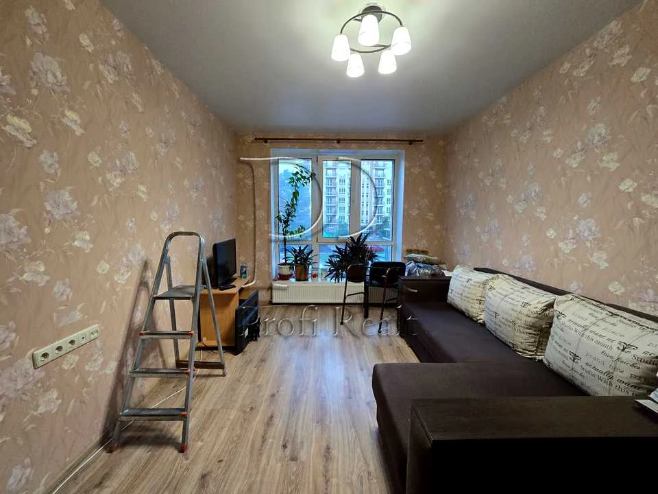 Apartment. Kyiv, Metrological Street.