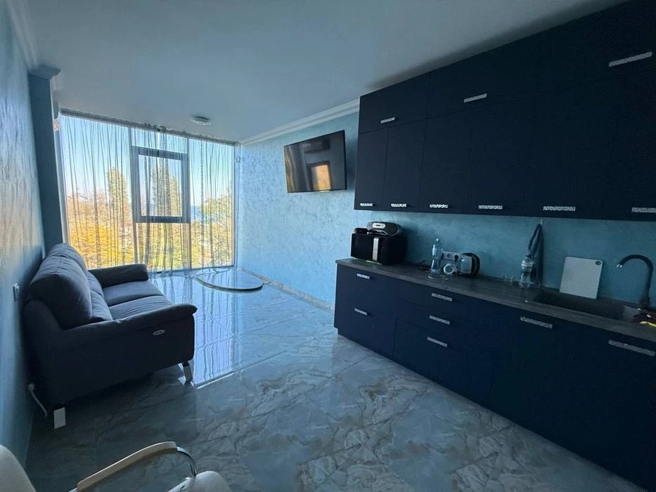 Срочно 12 в. Б.Фонтана продам 2 ком кв 82 м. ЖК Коста Фонтан