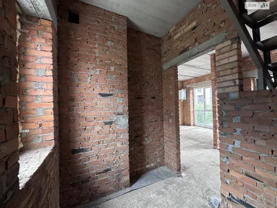 Продаж Таунхаус
