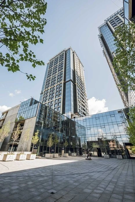 Sale of a New 3-room Apartment in the Metropol Residential Complex with renovation!