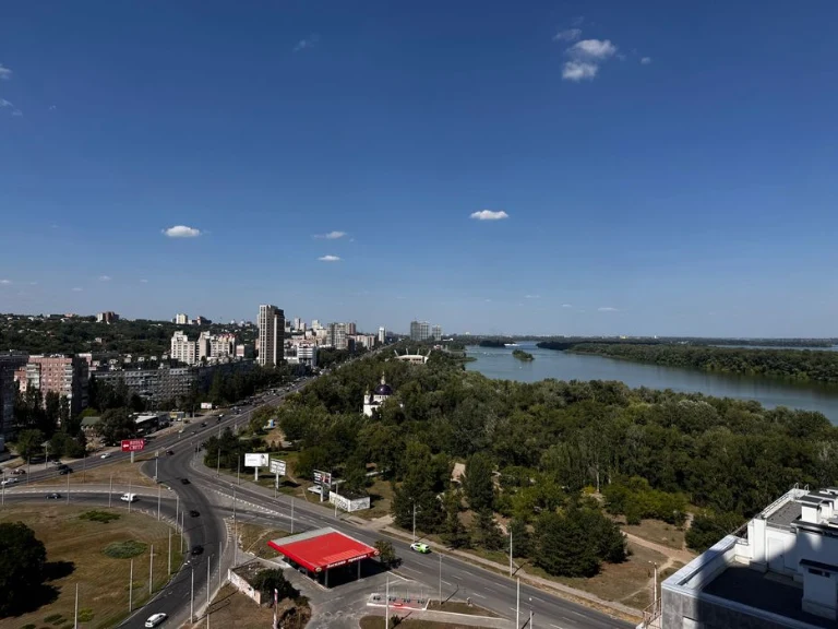 Продам ЖМ Победа, 2к квартира с ремонтом, пр.Героев, наберет