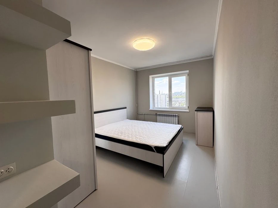 Продам ЖМ Победа, 2 к квартира с ремонтом, пр.Героев, набере