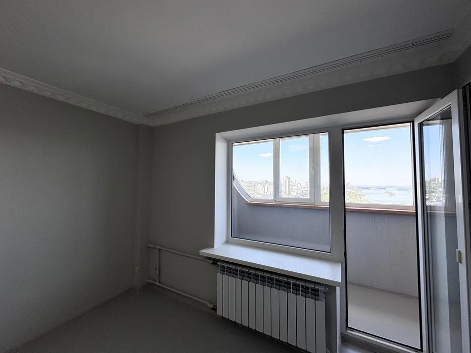 Продам ЖМ Победа, 2 к квартира с ремонтом, пр.Героев, набере