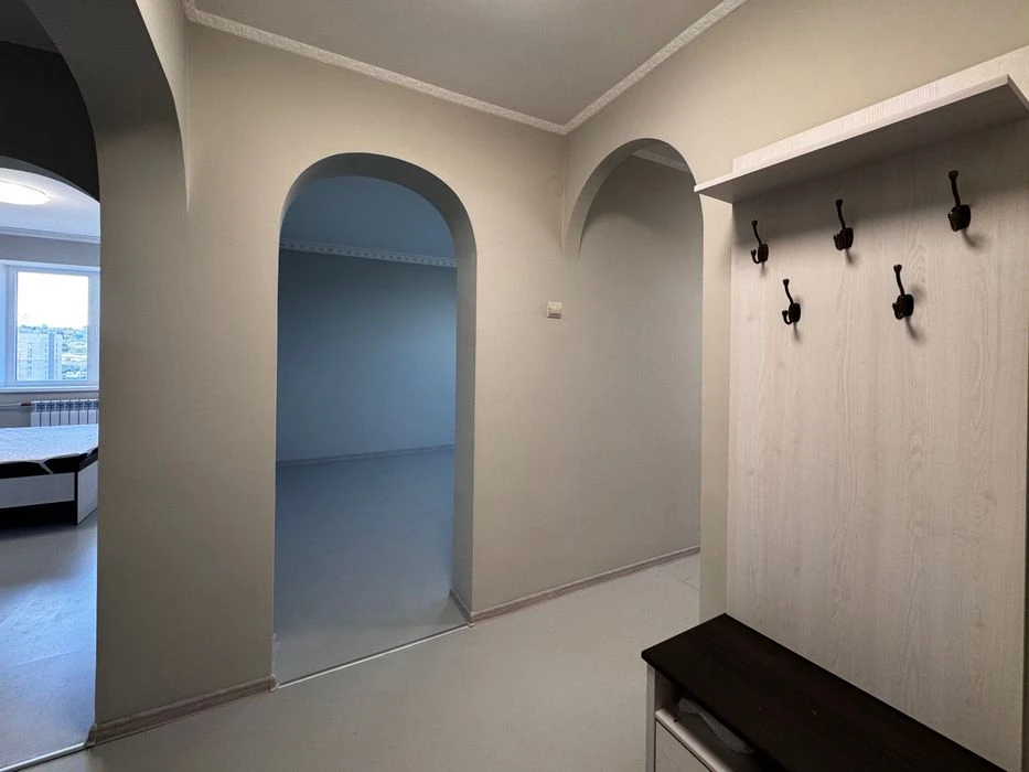 Продам ЖМ Победа, 2 к квартира с ремонтом, пр.Героев, набере