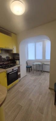 Срочно продам 2х комн квартиру 48 м на Краснова / Макдональдс