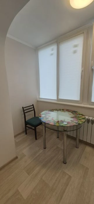 Срочно продам 2х комн квартиру 48 м на Краснова / Макдональдс