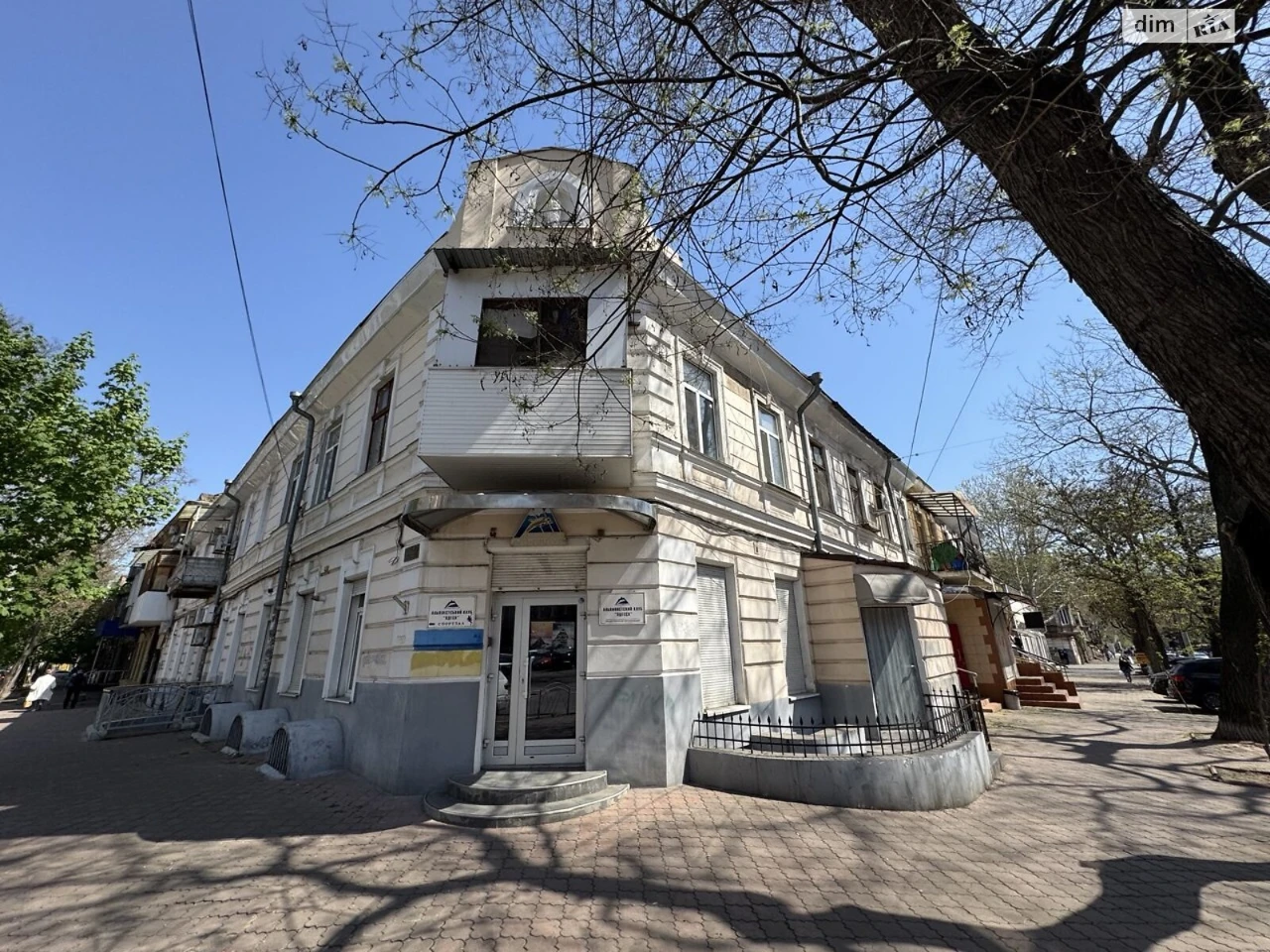 Продажа квартир Приморский.