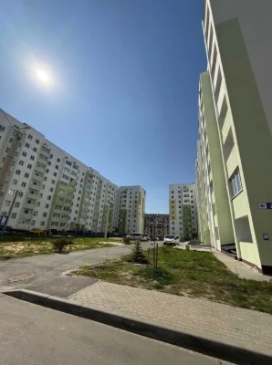 Продам 3 комнатную квартиру ЖК Мира-3, ХТЗ, Индустриальная S