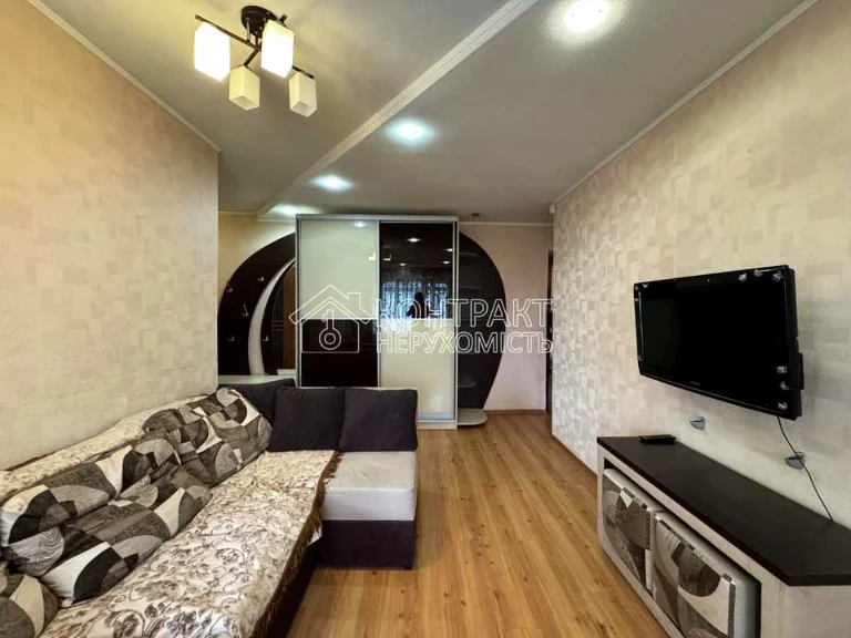 Apartment. Kharkiv, Glisada Dzhusa lane. (Trinklera)