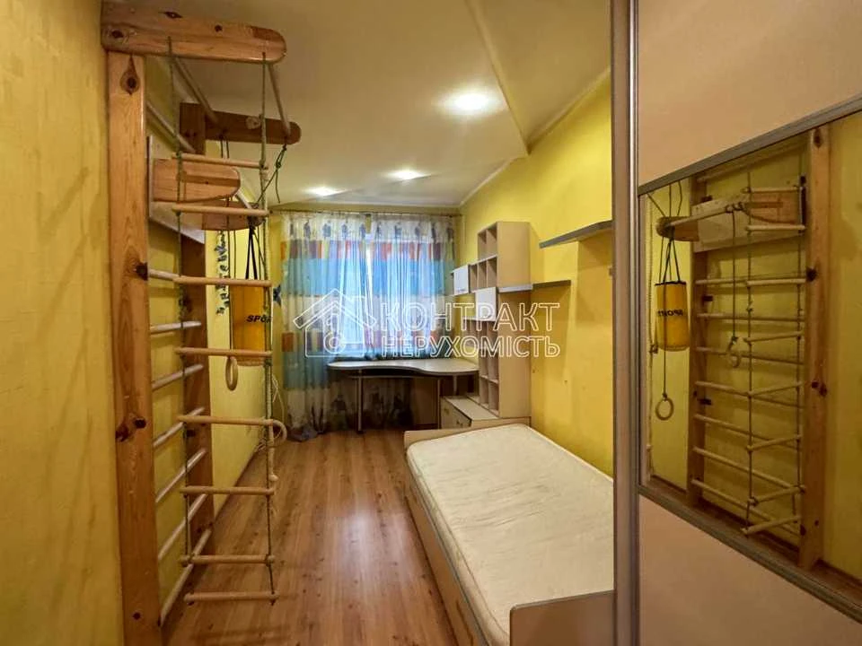 Apartment. Kharkiv, Glisada Dzhusa lane. (Trinklera)