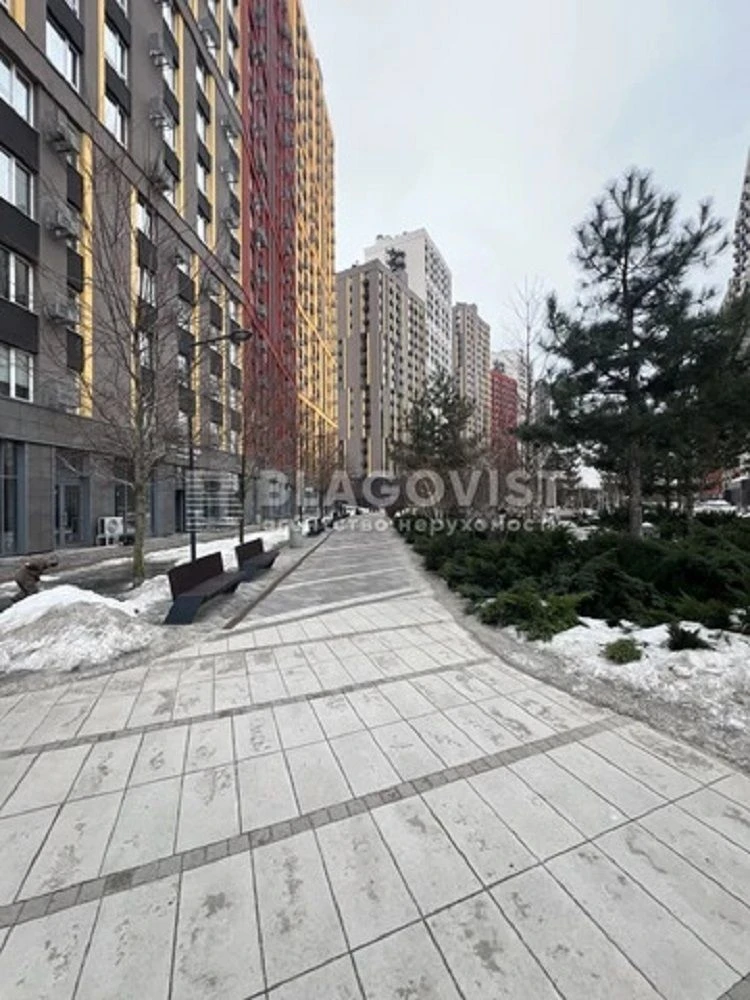 Apartment for sale Stolychne Shosse 1a in Kyiv / W-7438287