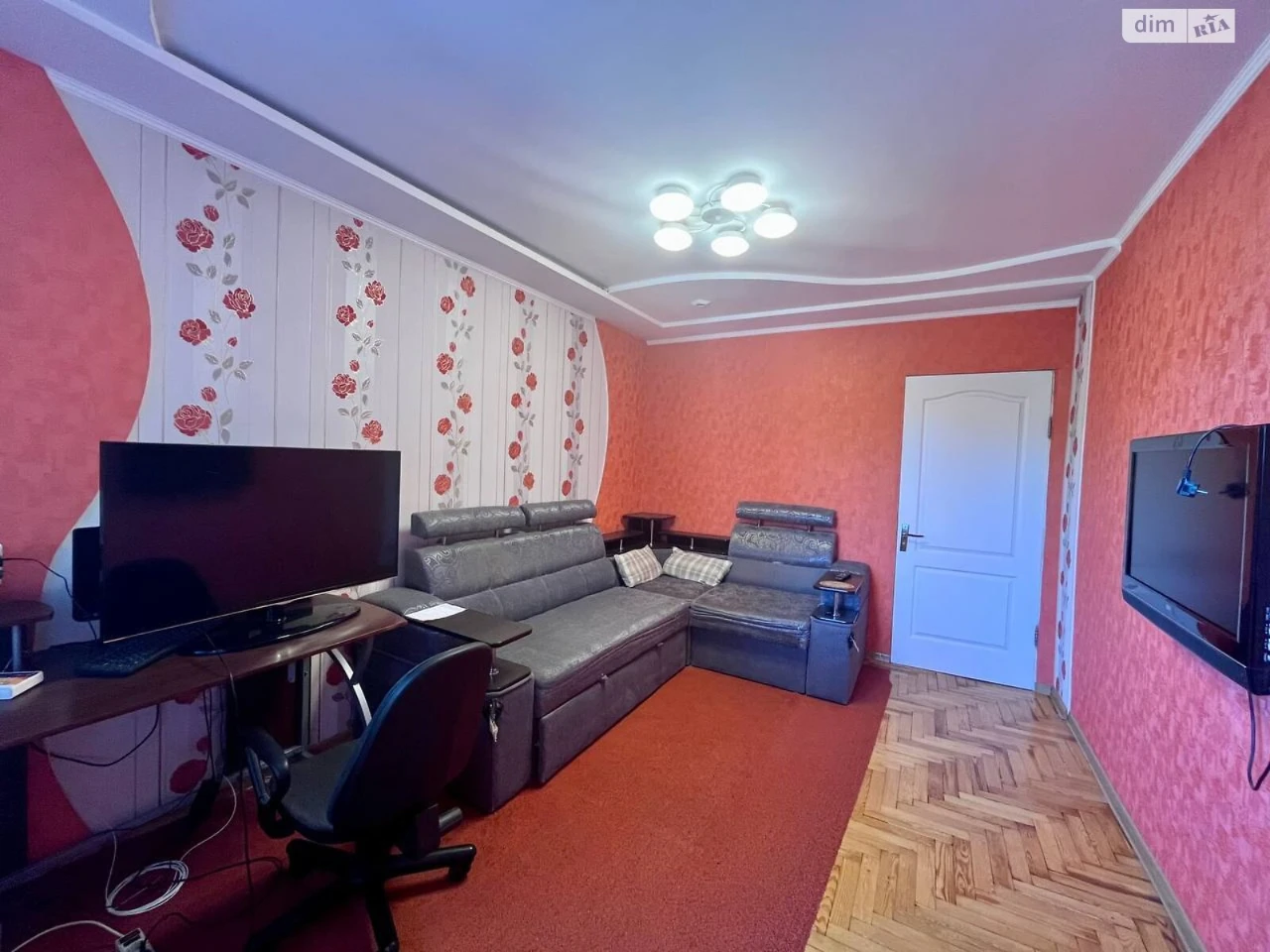 Продаж Квартира Комунарський