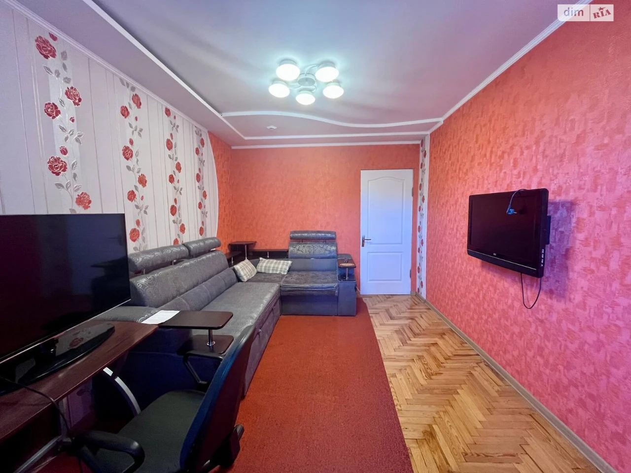 Продаж Квартира Комунарський