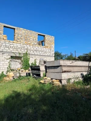 I am selling a cottage in Khortytskyi