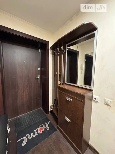 Sale of 3-room apartment 80.9 sq. m. on Kosti Gordiyenka 1A •