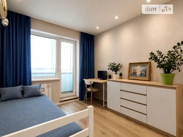 Sale of 2-room apartment 56 sq. m on Ostafiya Dashkevycha 4 st. • ID