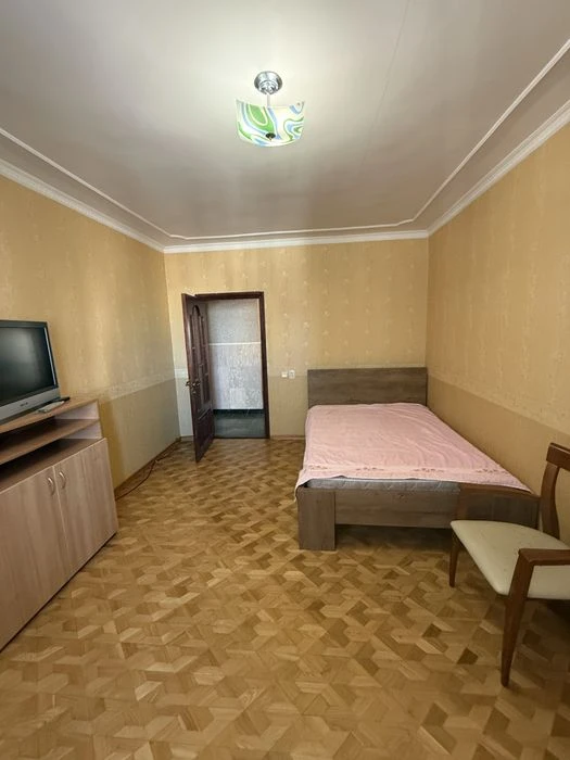 Продам 4-ком квартиру Тенистая / Аркадия