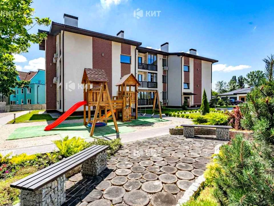 Apartment. Kharkiv, Klemenova Dacha St., 11