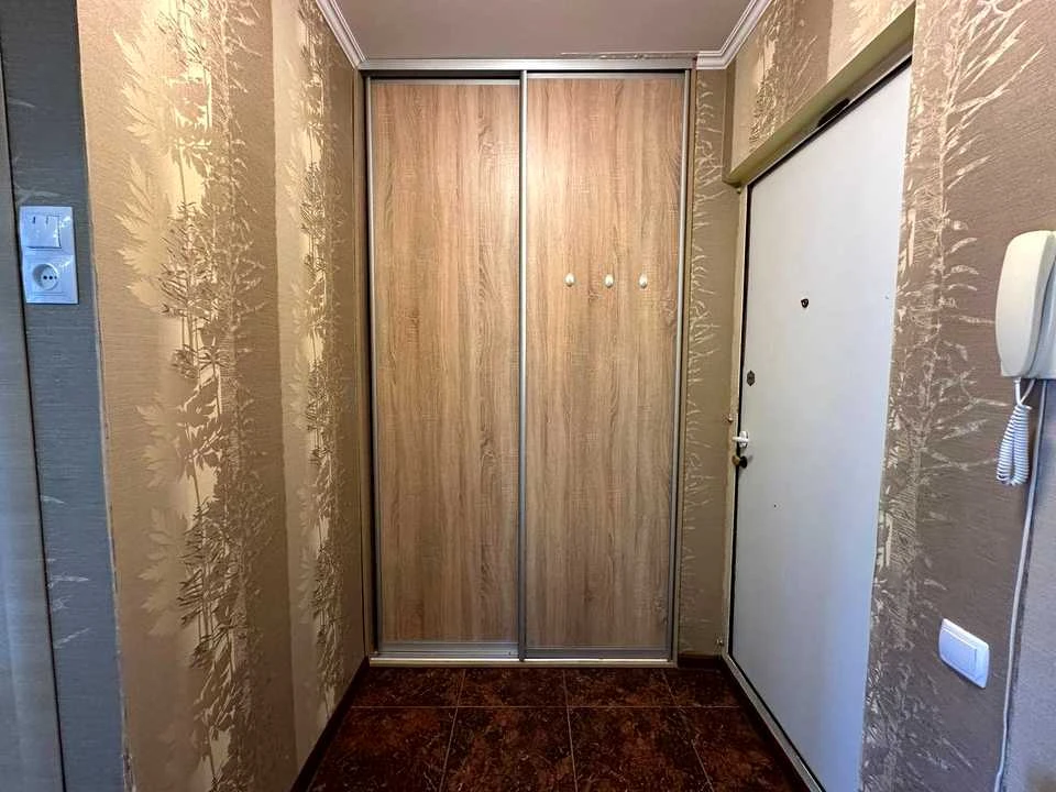 Apartment. Kharkiv, Ludviga Svobody Ave.