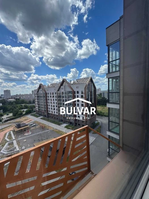 Autonomous heating! Gas! 2-3 room apartment for sale in the Lyu residential complex.