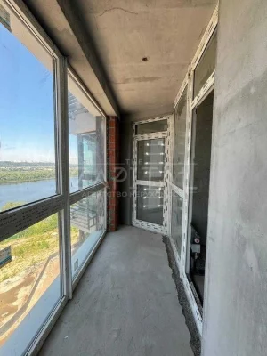 I am selling a 54.3m2 apartment with a view of the Dnieper in the Zarichny residential complex, price
