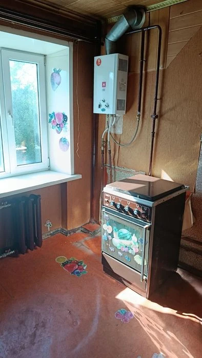Продам квартиру м. Запоріжжя, вул. Космічна, 3. (1к кв)