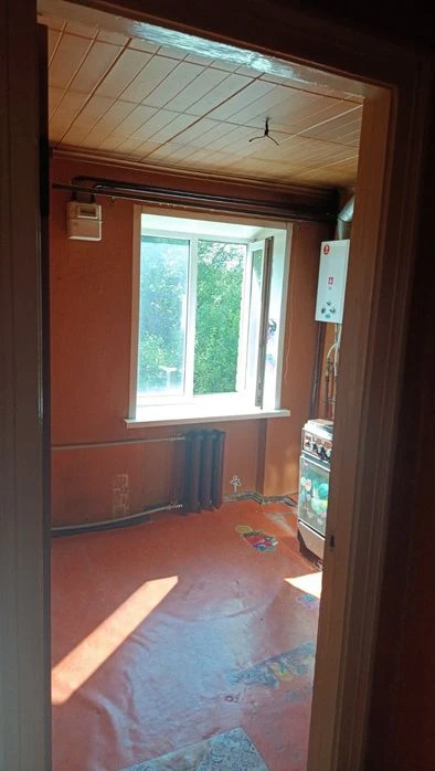 Продам квартиру м. Запоріжжя, вул. Космічна, 3. (1к кв)