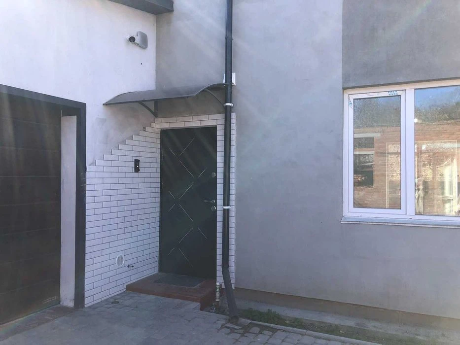 Townhouse for sale in Slavyanets, 8387