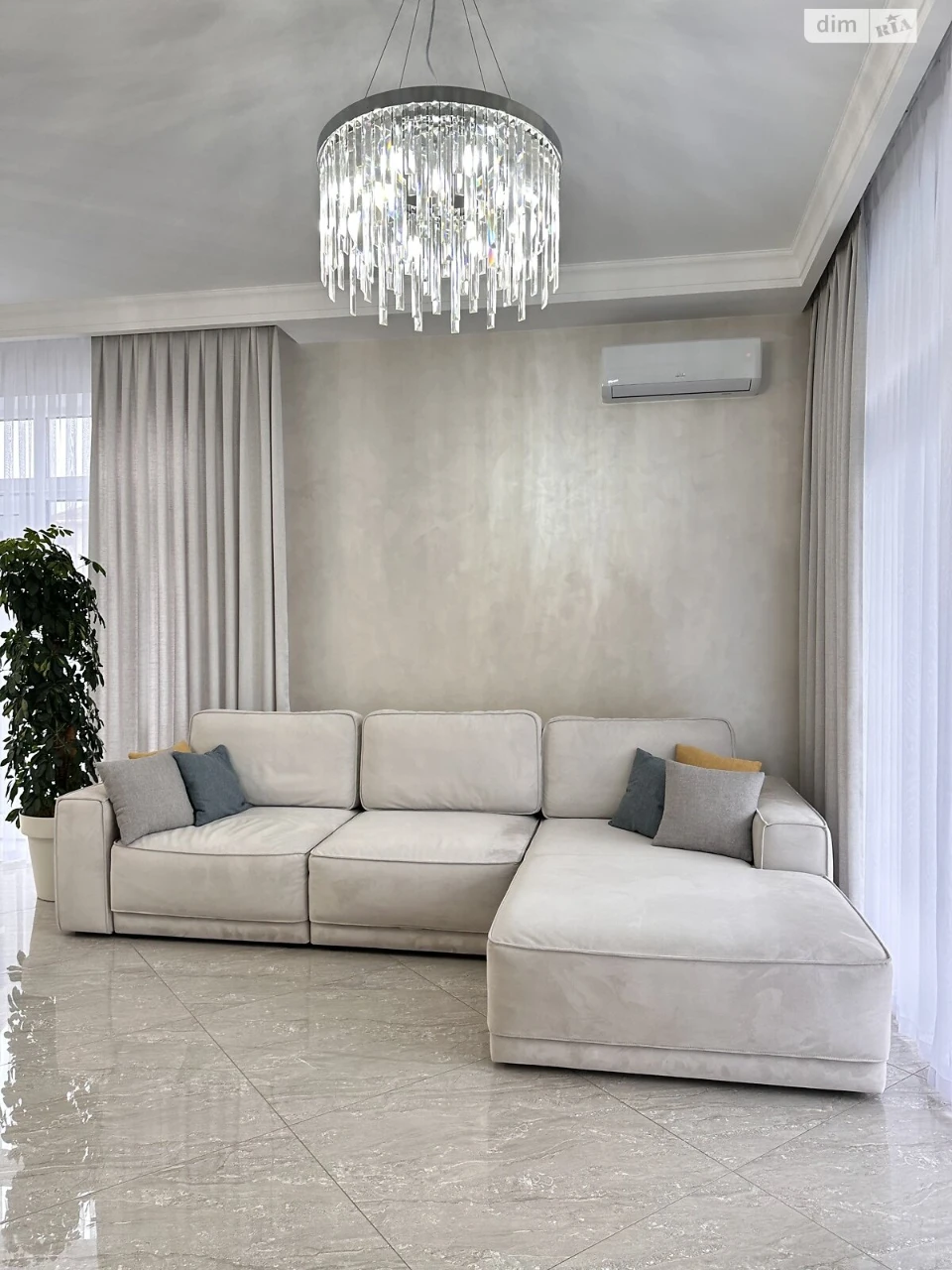 For Sale House Kyivskyi