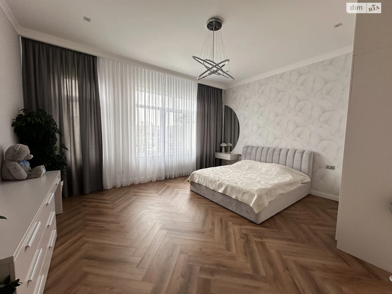 For Sale House Kyivskyi