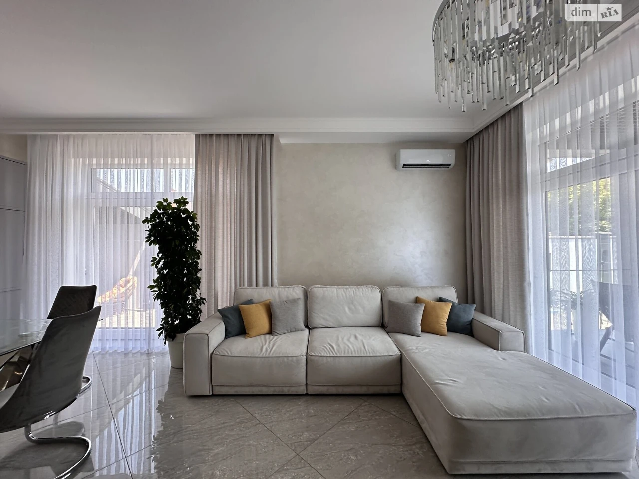 For Sale House Kyivskyi