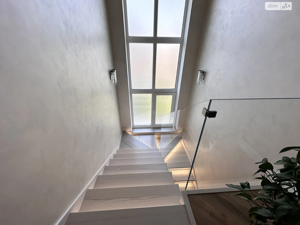 For Sale House Kyivskyi