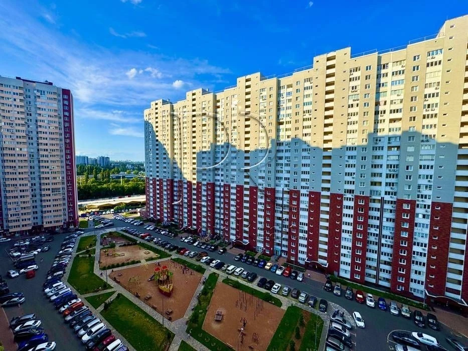 For sale 73kV residential complex Navigator Navigator Yaskravyi Obolon Varshavsk