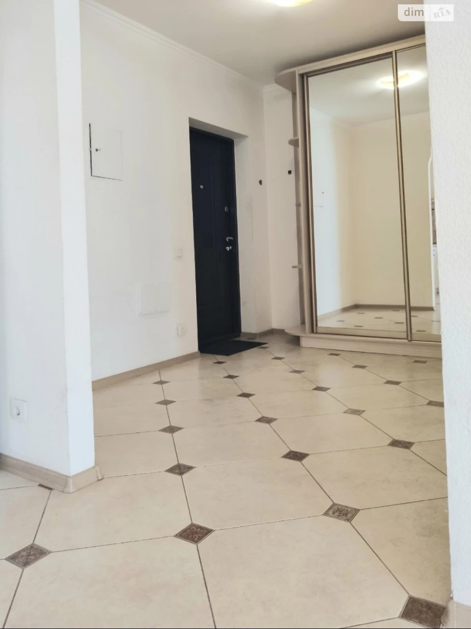 For sale Apartment Oleksandrivska Slobidka