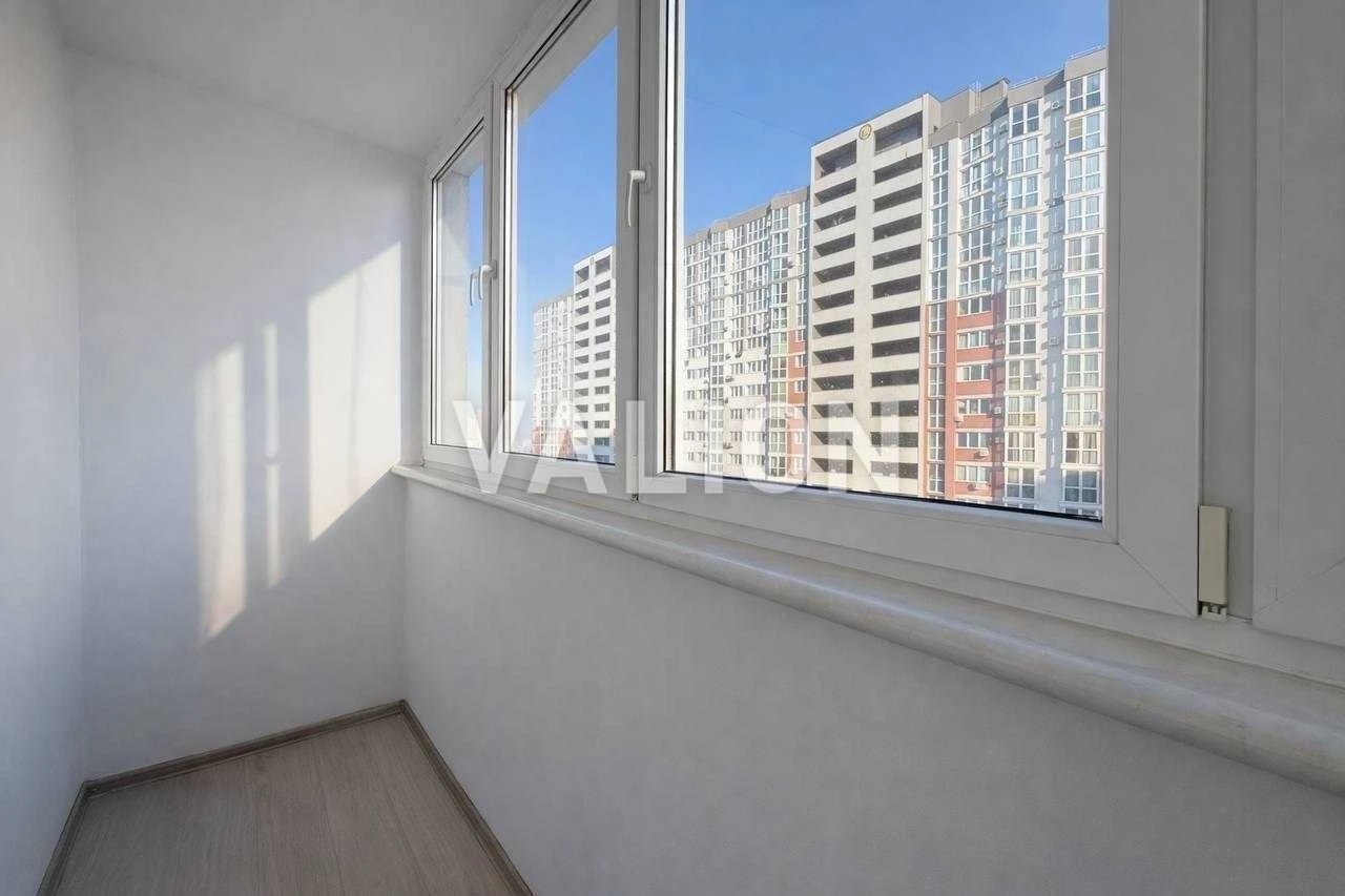Sale of 2-room apartment 69.5 m², Mykhaila Donts Street, Dra