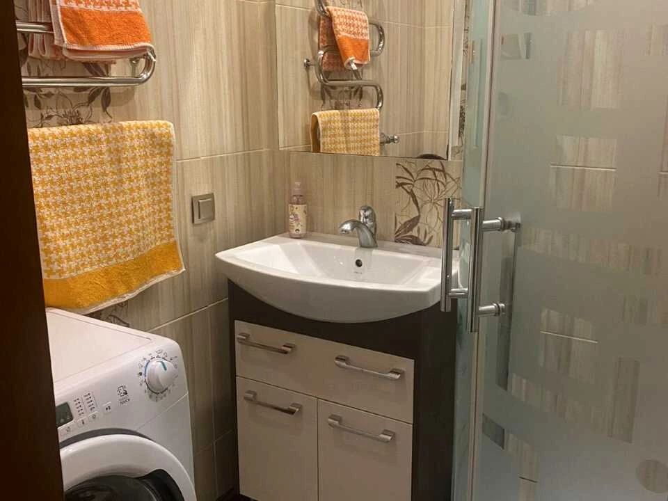 Apartment. Kyiv, Degtyarevska Street.