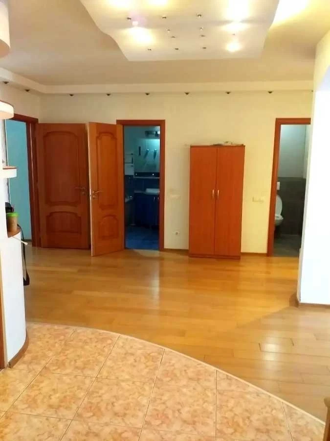 3-room apartment for sale 125 m², Raisy Okipnoi St., 4