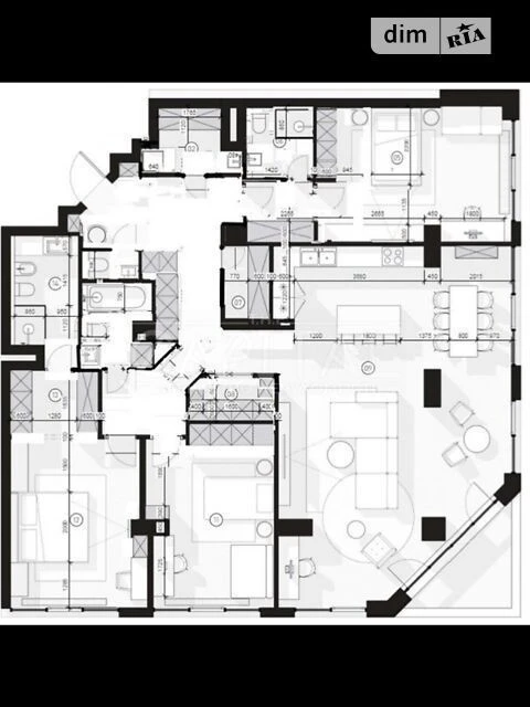 Sale of 4-room apartment 176 sq. m. on Andriy Verkhoglyada St. 4B •