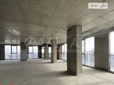 Sale of 4-room apartment 176 sq. m. on Andriy Verkhoglyada St. 4B •
